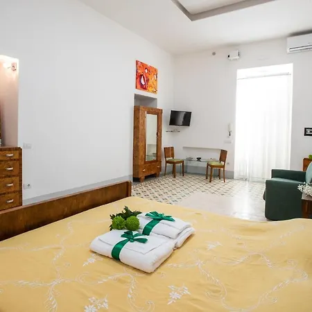 Vico20napoli - Hébergement de vacances Naples