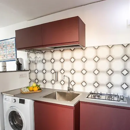 Hébergement de vacances Vico20napoli - *